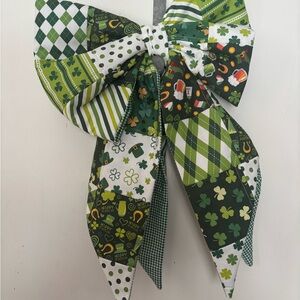 Hand Crafted Green and White Holiday Bow